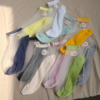 Calcetines de Mujer Barco Calcetines de la Primavera y el Verano de la Tarjeta de Seda de Vidrio Transparente de Seda Pequeña Margarita Calcetines de las Señoras Harajuku
