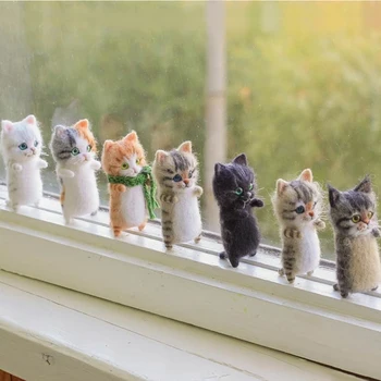 Lindo y muy Interesante, juguetes hechos a mano de BRICOLAJE de fieltro de lana gato kits inconclusa la muñeca de la felpa Para los Niños Regalo de la Decoración del Hogar